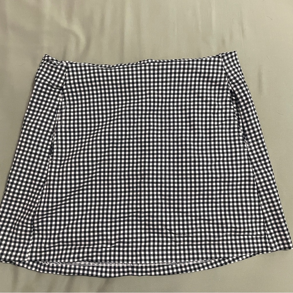 Urban Outfitters black and white gingham skirt